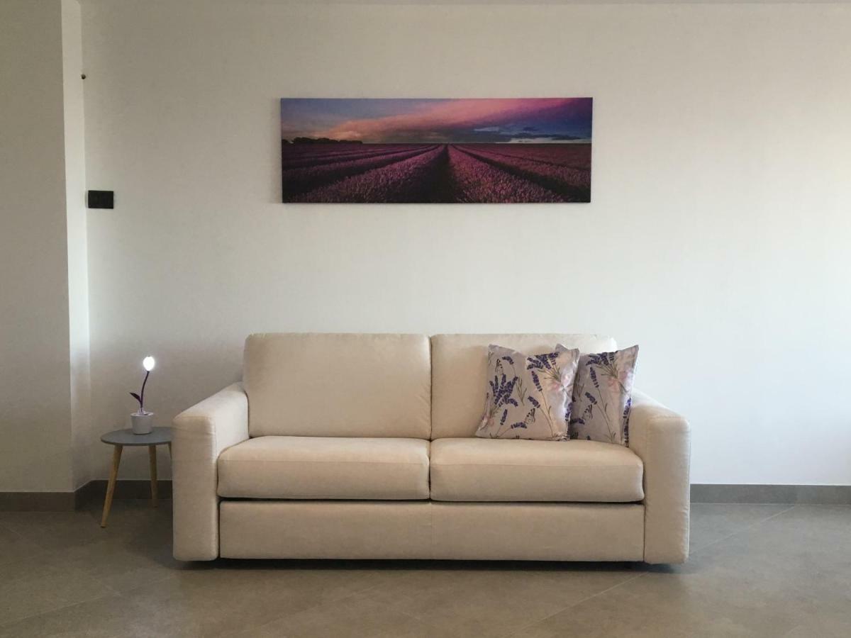 Casa Lavanda Apartment *